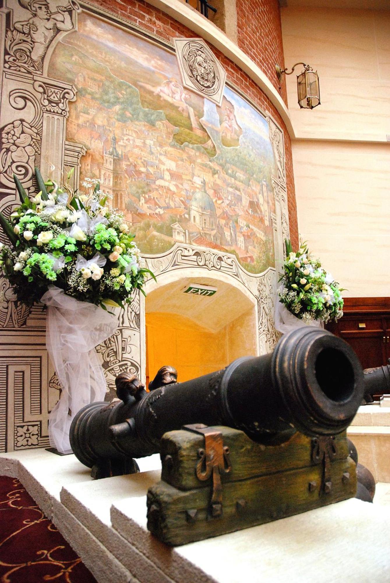 Citadel Gastro Boutique Hotel Lviv Eksteriør bilde